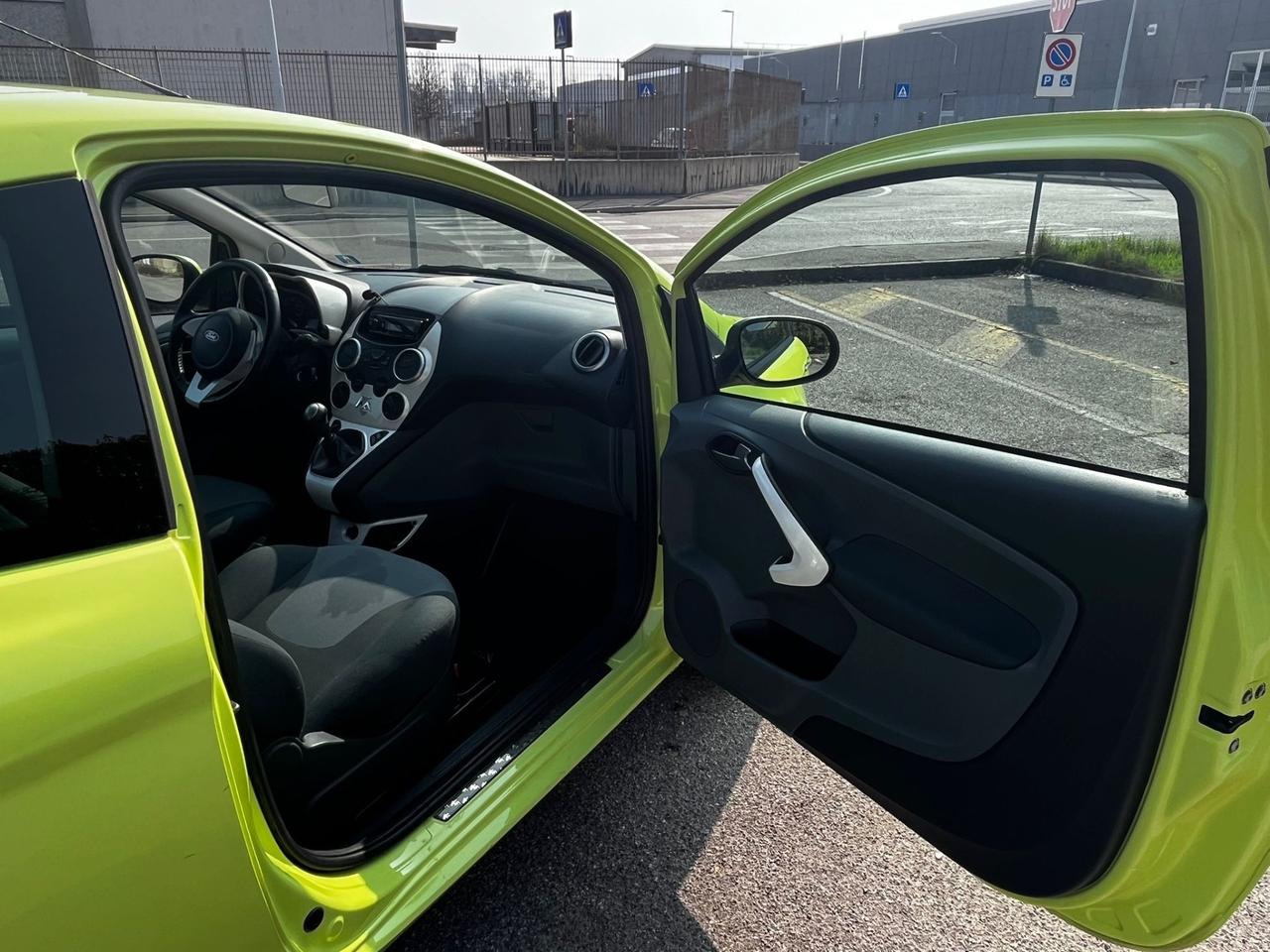 Ford Ka Ka+ 1.2 8V 69CV Titanium Business