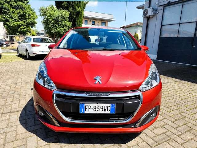 Peugeot 208 208 5p 1.6 bluehdi Touch 75cv