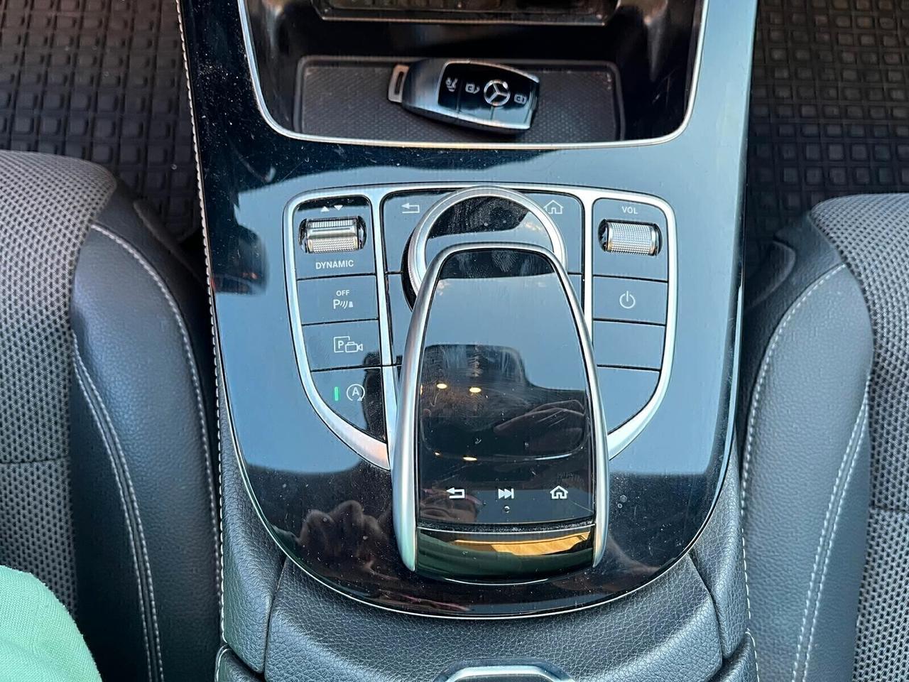 Mercedes-benz E 220 d 4Matic Auto Premium Plus