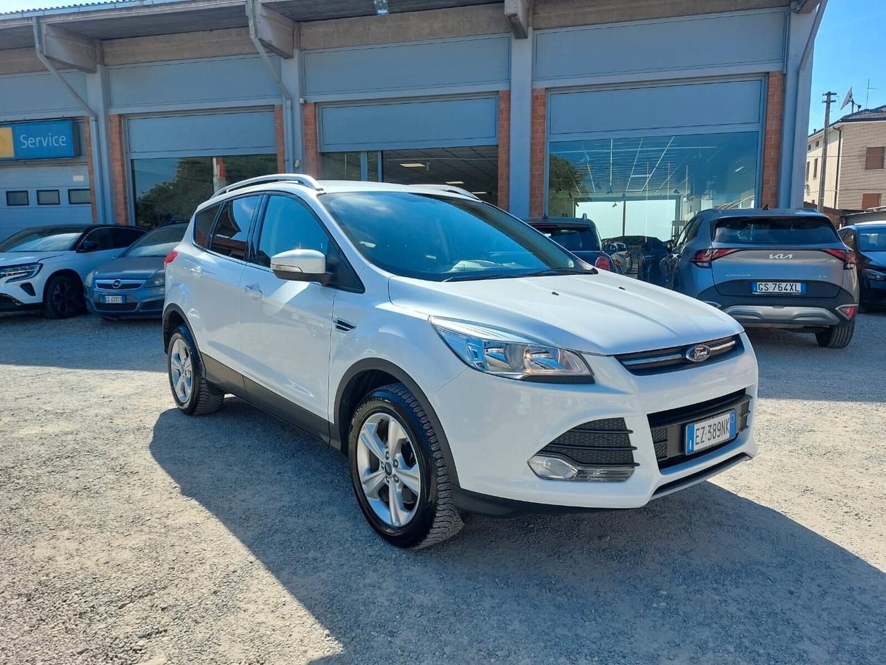 Ford Kuga 2.0 TDCI 120 CV S&S 2WD Titanium STUPENDA