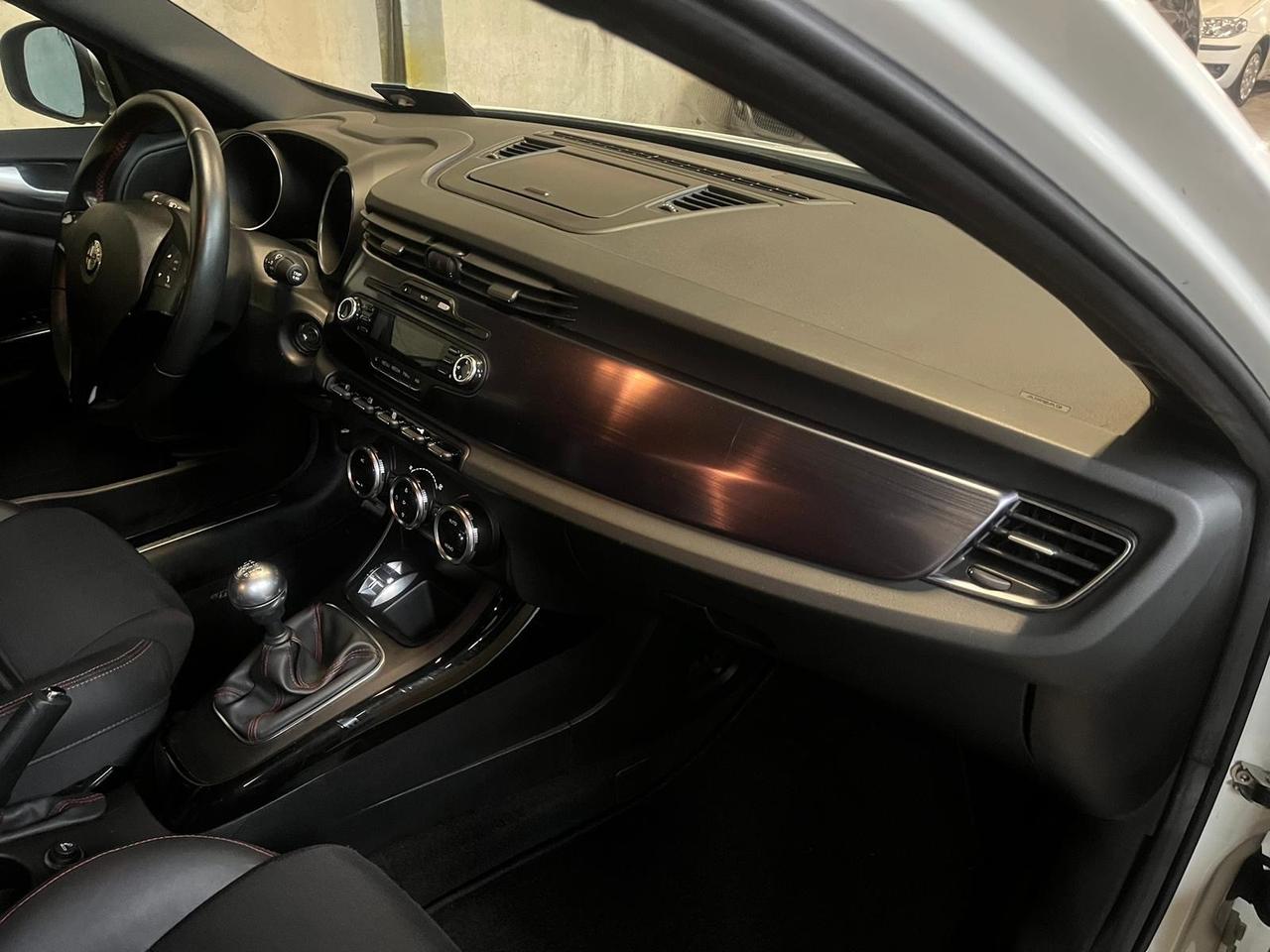 Alfa Giulietta 1.6 JTDm-2 105 CV. Km 100.000