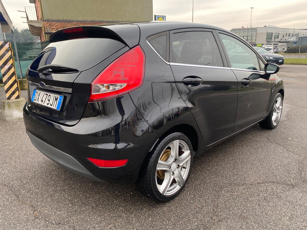 Ford Fiesta 1.2 82 CV 5 porte Titanium