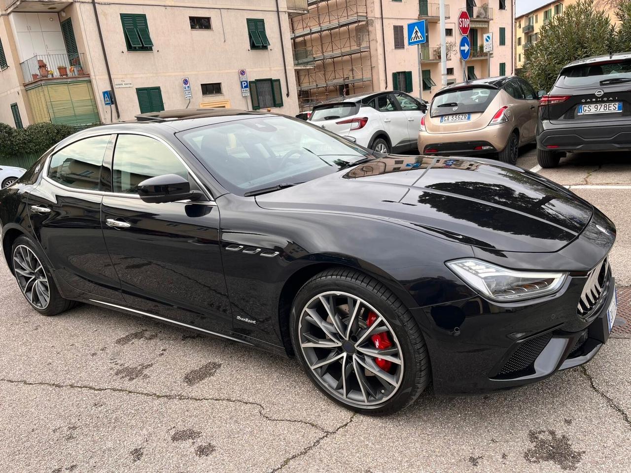 Maserati Ghibli V6 Modena