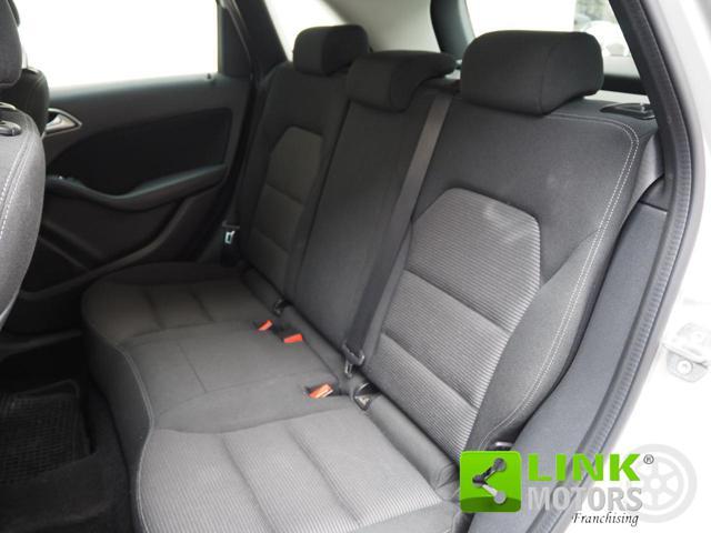 MERCEDES-BENZ B 180 d Automatic Executive