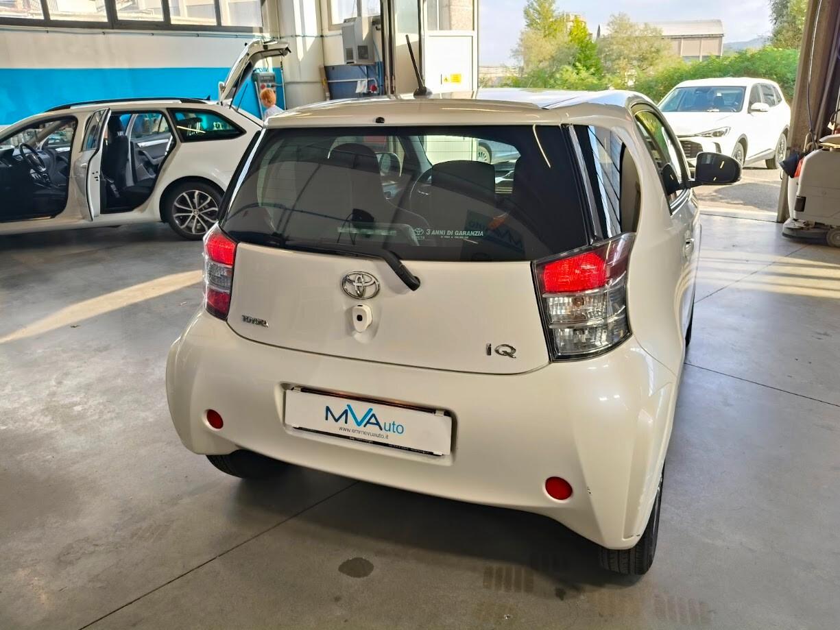 Toyota iQ 1.0 Sol CAMBIO AUTOMATICO POCHI KM