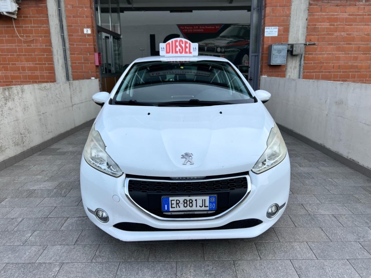 Peugeot 208 1.4 HDi 68 CV 5 porte Active