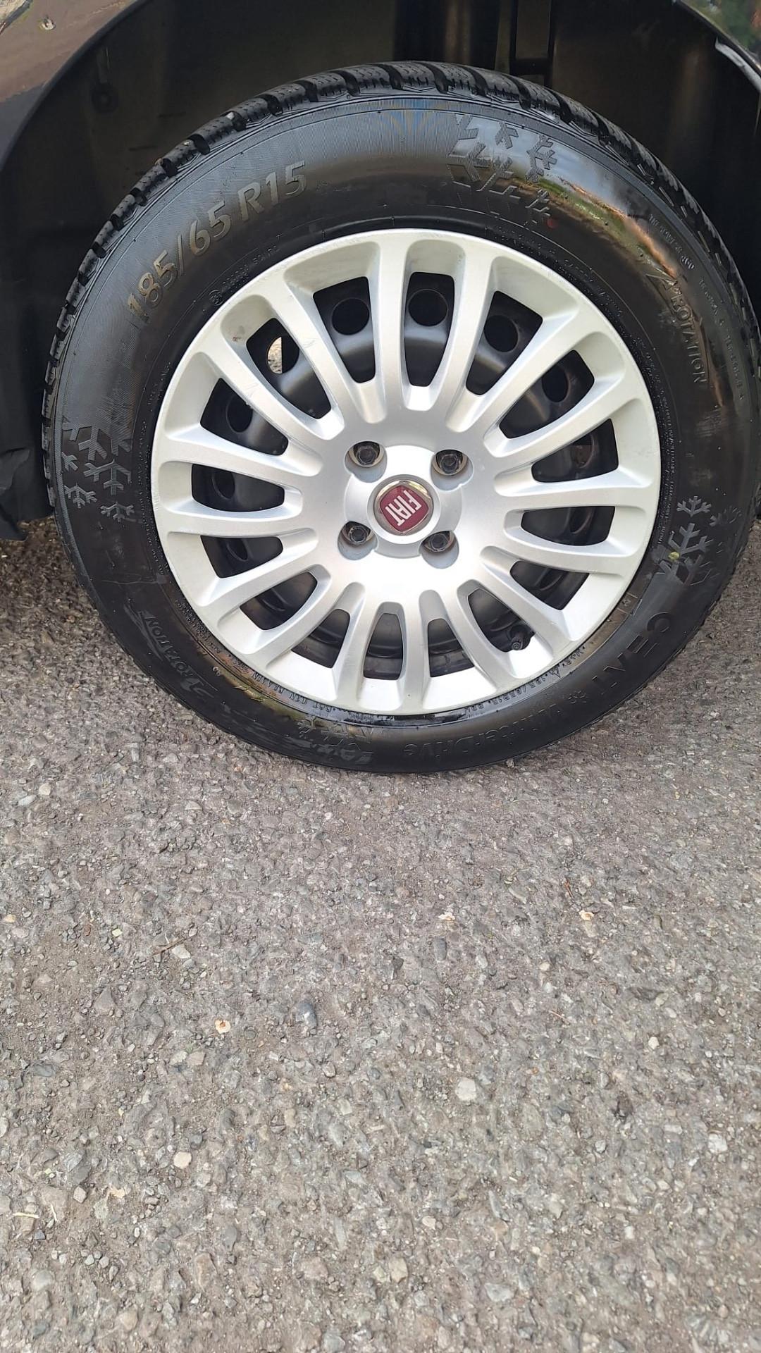 Fiat Punto 1.4 8V 5 porte Easypower Street