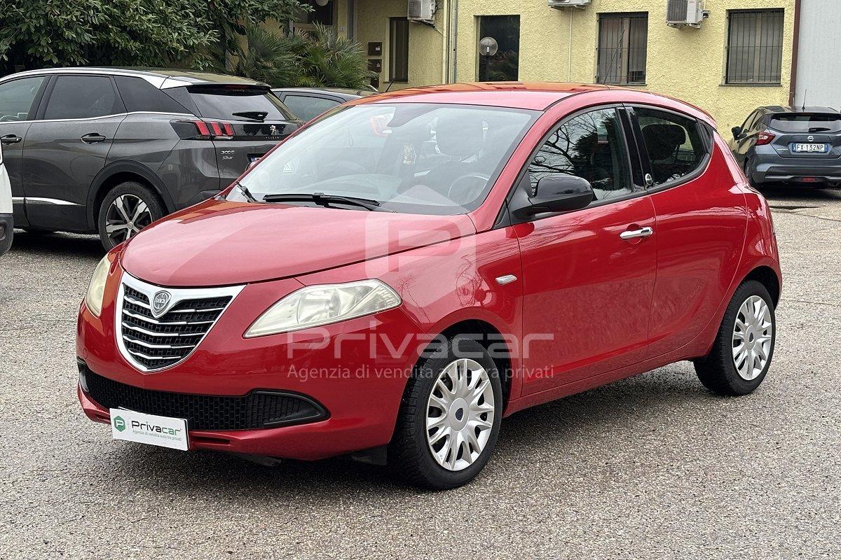 LANCIA Ypsilon 1.2 69 CV 5 porte GPL Ecochic Gold