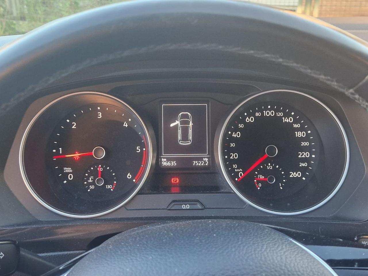 Volkswagen Tiguan Urban 1.6 TDI #10327