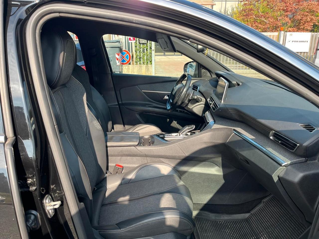 Peugeot 3008 1.6 BlueHDi 120 EAT6 GT Line