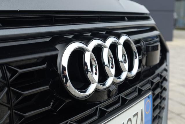 AUDI RS6 Avant 4.0 TFSI V8 quattro tiptronic