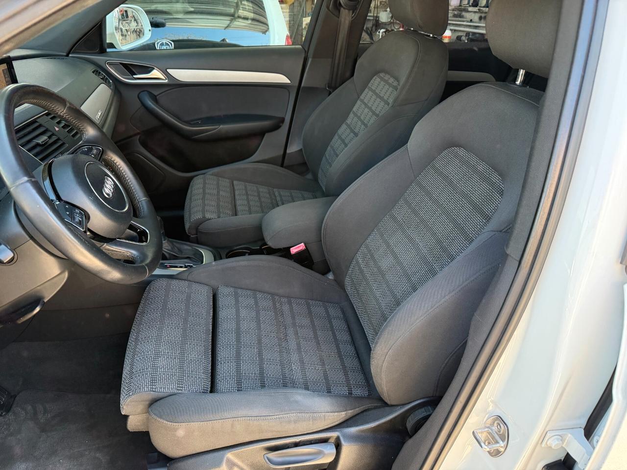Audi Q3 2.0 TDI 177 CV 4x4 S tronic S-Line - 2013
