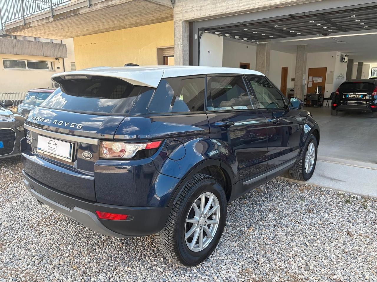 RANGE ROVER EVOQUE 2.2D 150CV 4X4 UNICO PROPRIETARIO LOIRE EDITION
