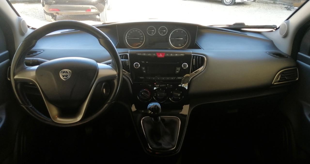 Lancia Ypsilon 1.3 95cv 5 porte