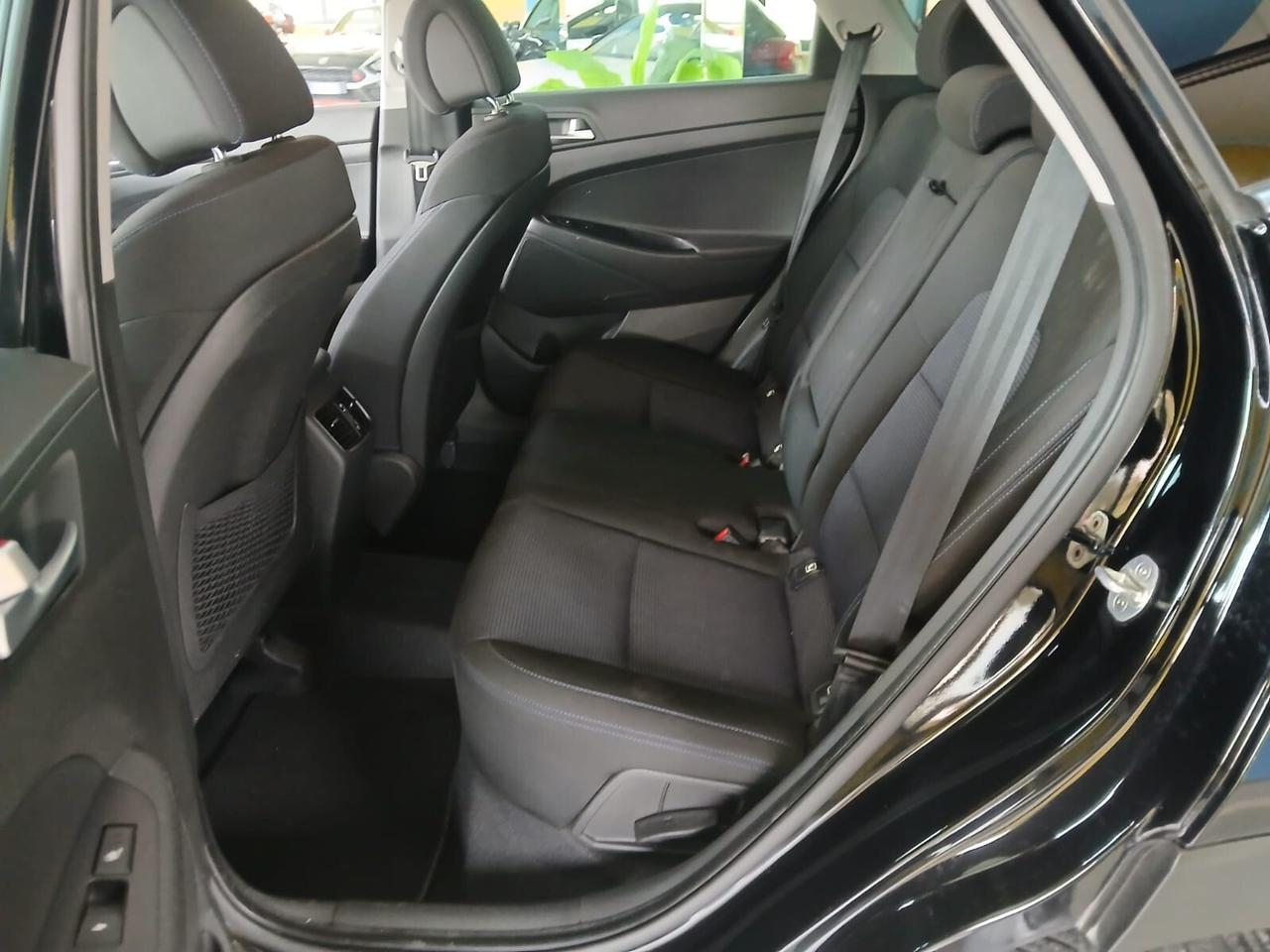Hyundai Tucson 1.7 CRDi XPossible accetto permute e finanziamenti