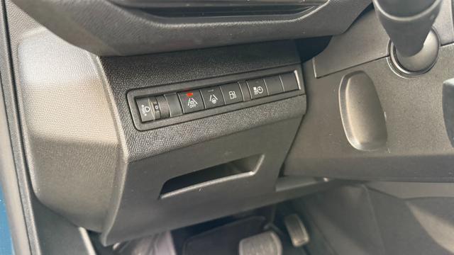 PEUGEOT 3008 HYBRID 180 e-EAT8 ALLURE PACK*24M.G.*