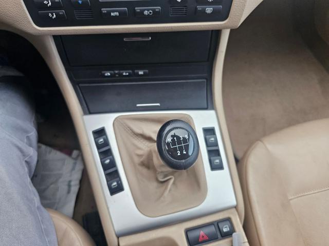 BMW 320 Ci (2.2) cat Cabrio