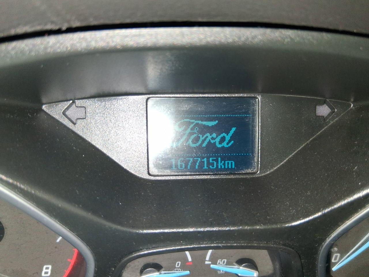 Ford Focus 1.6 105 CV