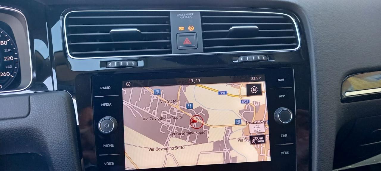 Volkswagen Golf 7 Benzina -GPL cc. 1.4 CV. 125 TSI Executive BluMotion Tech Allestimento Highline Cambio Automatico 7 Marce DSG 5 Porte 5 Posti.
