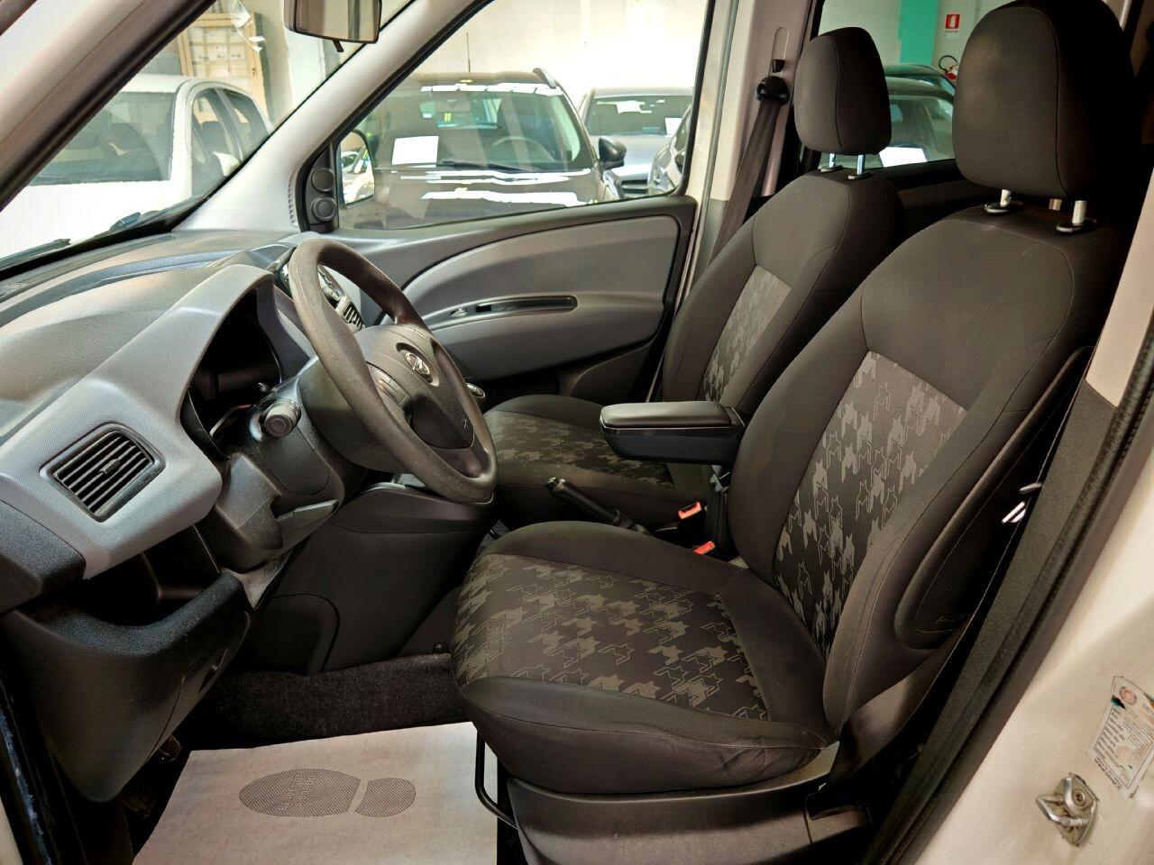 Opel Combo Tour 5 Posti 1.4