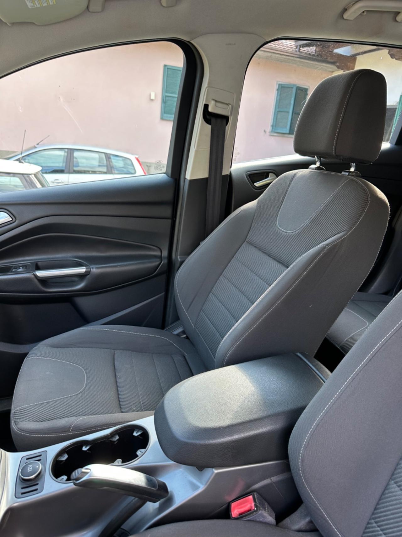 Ford KUGA 2.0 TDCI 140CV TITANIUM KMCERT GARANZ UNICOPR