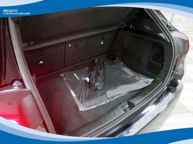 MERCEDES-BENZ GLA 200 D Automatic AMG Line Premium EU6 KM Ø