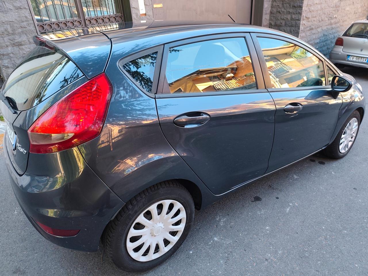 Ford Fiesta 1.4 TDCi 5p. 2010
