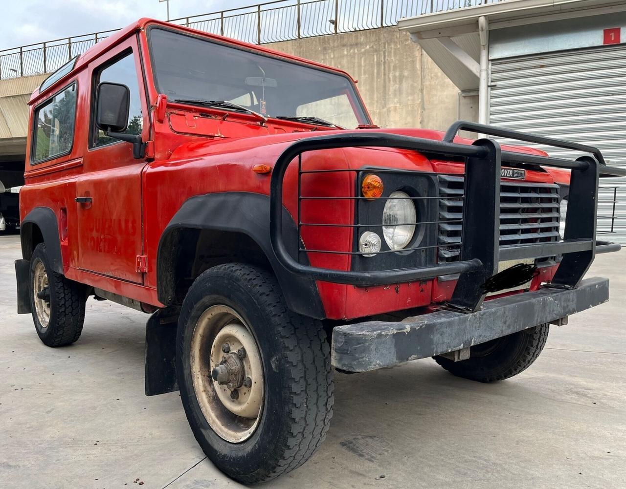 Land Rover Defender 90 diesel Hard-top