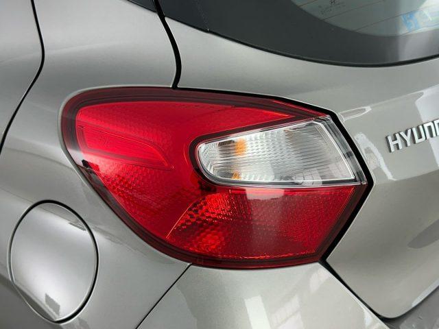 HYUNDAI i10 1.0 MPI AT Tech