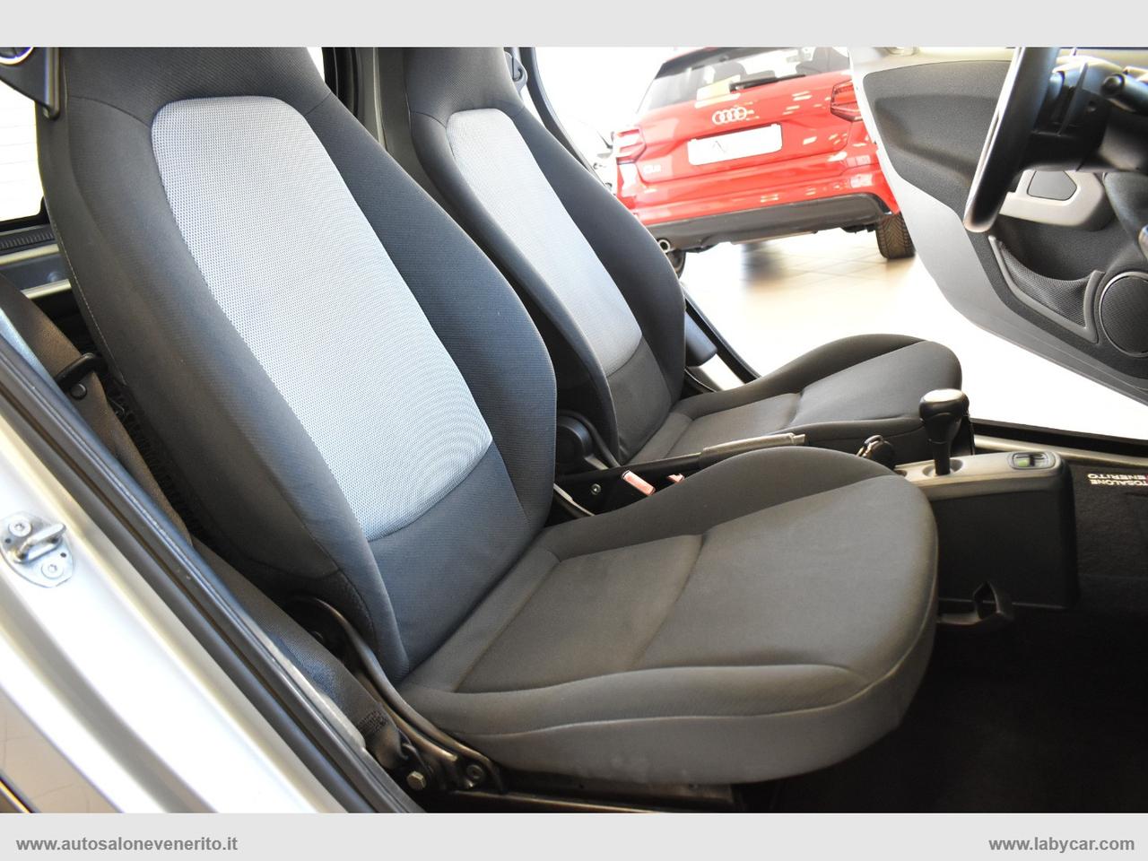 SMART fortwo 1000 52 kW MHD coupé passion