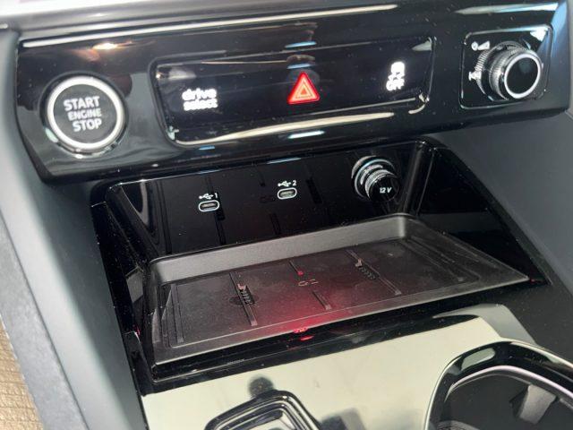 AUDI Q5 TDI 220 kW mHEV+ S tronic quattro S line ed. TETTO