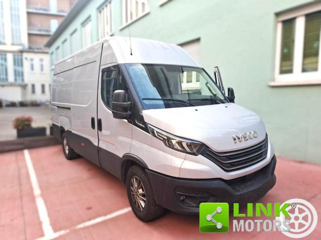 IVECO Daily DAYLI 35-160 HI MATIC PARI AL NUOVO!