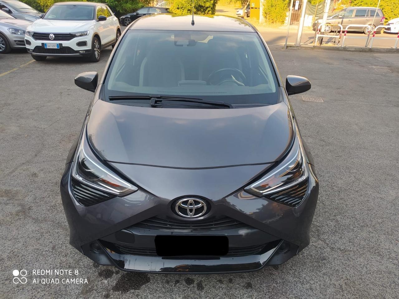 Toyota Aygo Connect 1.0 VVT-i 72 CV 5 porte x-clusiv MMT - GPL