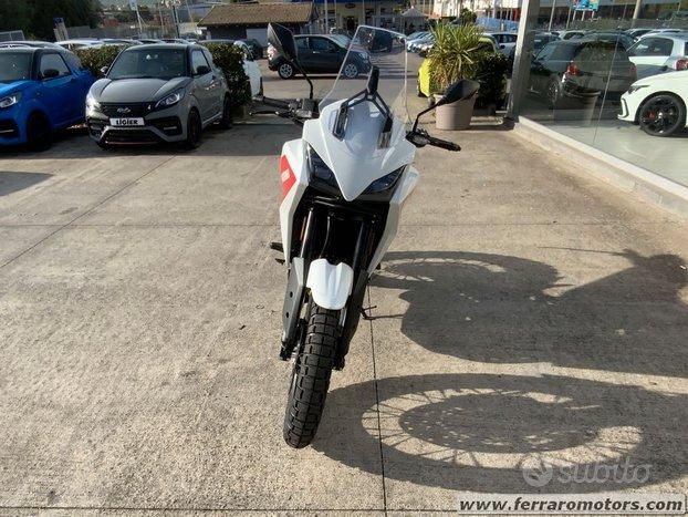 Moto Morini X-Cape 649 nuova pronta consegna