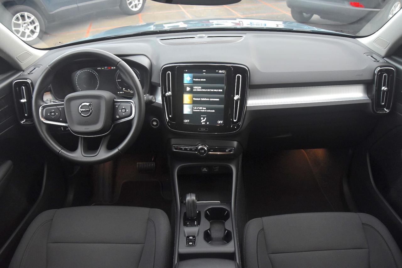 Volvo XC40 T5 Recharge Plug-in Inscription Expression