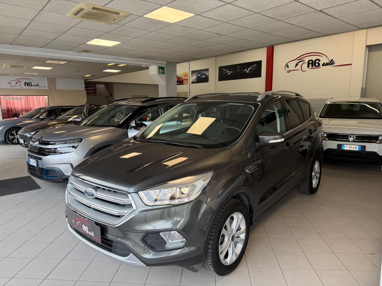 Ford Kuga 1.5 TDCI 120 CV S&S 2WD Titanium