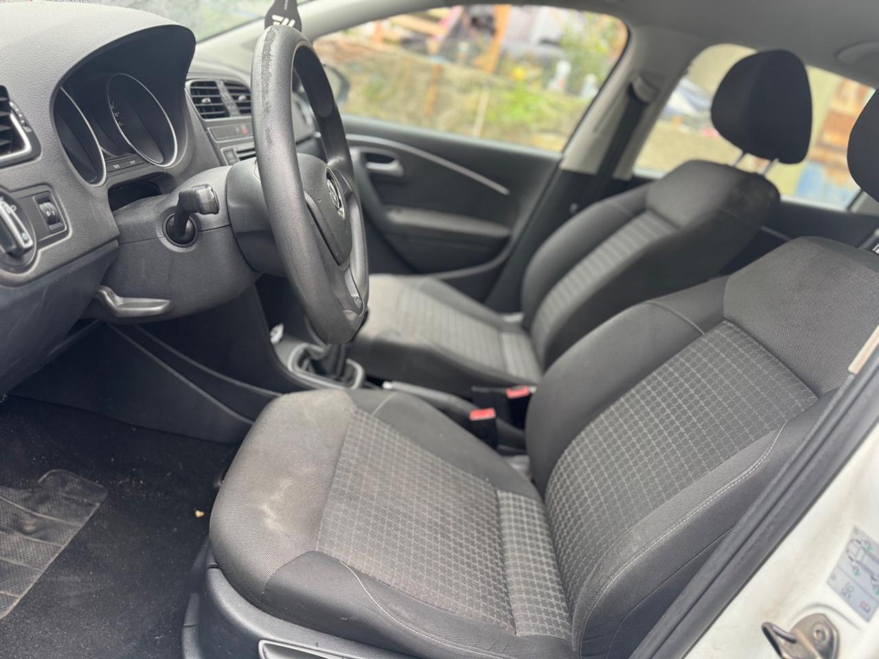 VOLKSWAGEN POLO 1.4 TDI 75CV PRONTA CONSEGNA