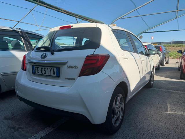 TOYOTA Yaris 1.5 Hybrid 5 porte Active