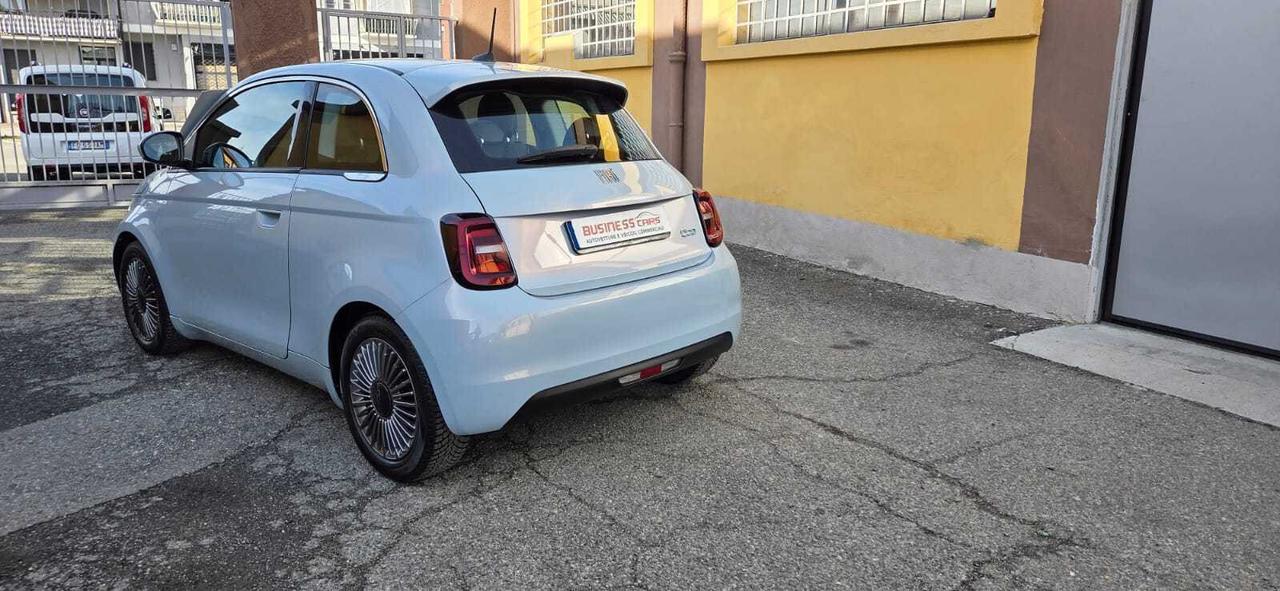 Fiat 500e BUSINESS OPENING EDITION - 100% ELETTRICA -43 KW- KM. 19000 AUTO PER NEOPATENTATI