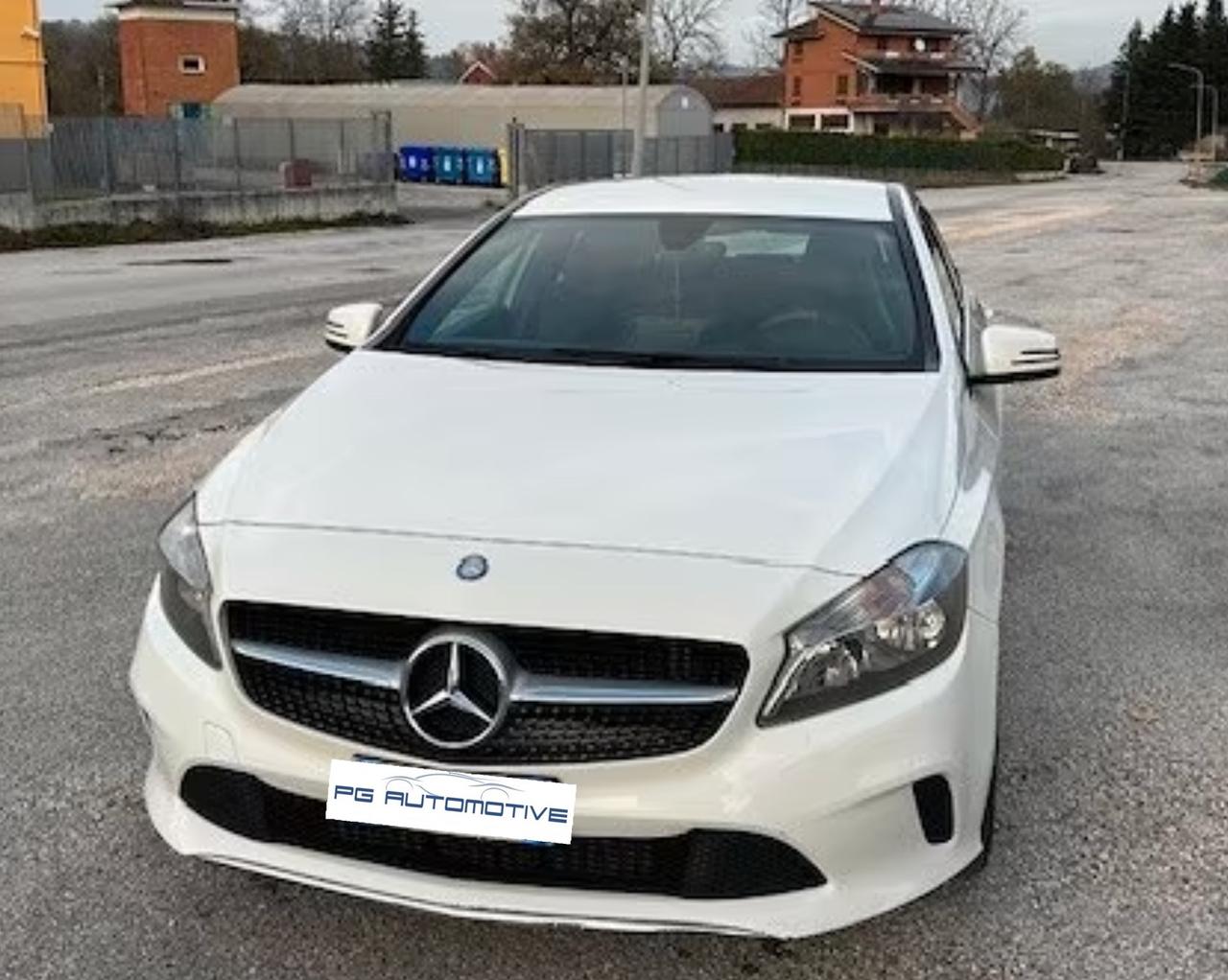 Mercedes-benz A 180 d Sport GANCIO TRAINO