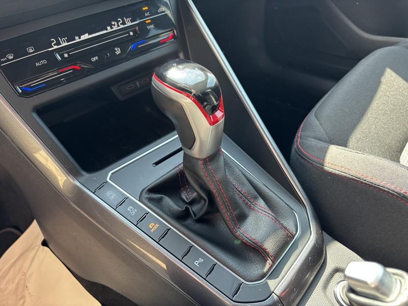 Volkswagen Polo 2.0 tsi GTI dsg MATRIX-APP CONNECT-18"