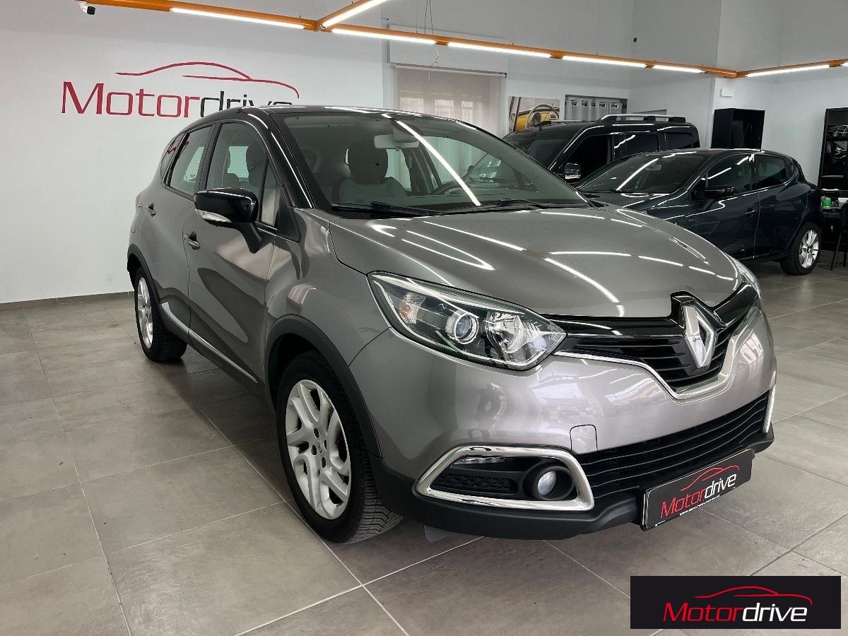 RENAULT - Captur - TCe 12V 90 CV Start&Stop Live
