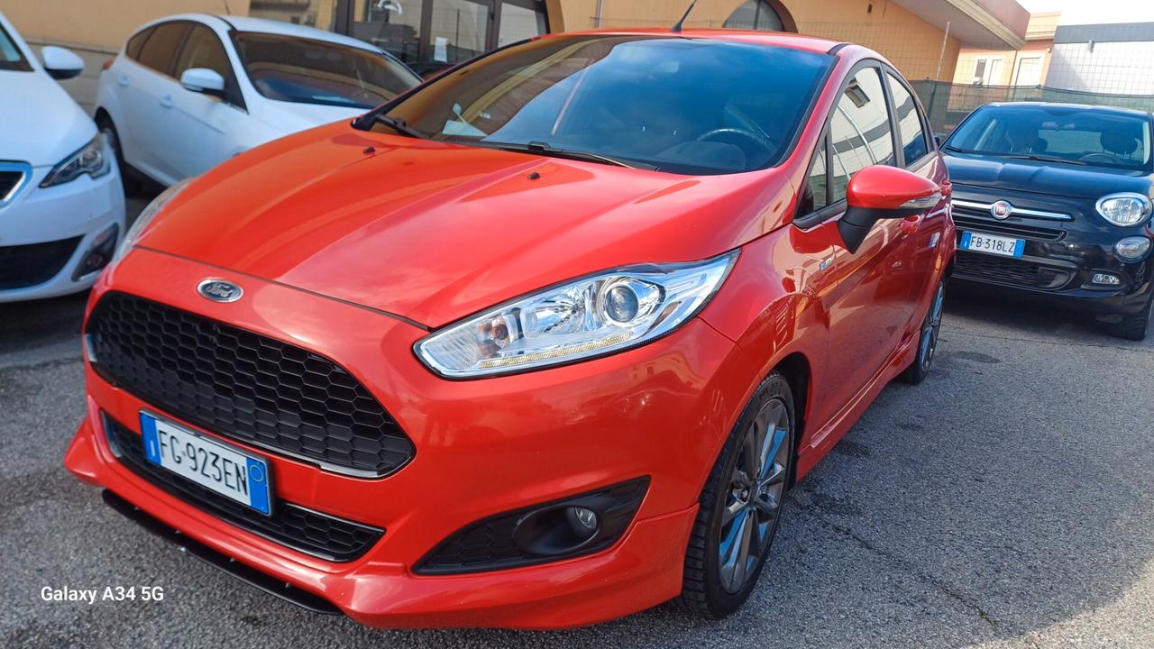 Ford Fiesta 1.5 TDCi 75CV 5 porte ST-Line