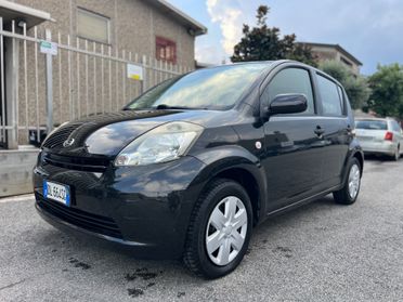 Daihatsu Sirion 1.0 12V Mio