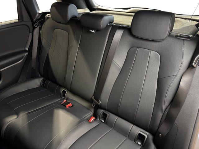 MERCEDES-BENZ B 180 d Automatic Street Edition