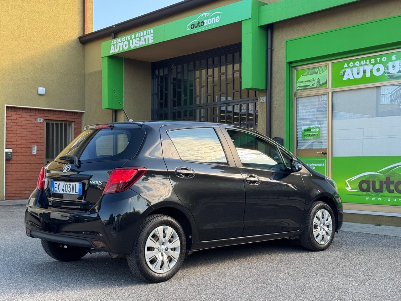 Toyota Yaris 1.0 Benzina 69CV 5 porte – 2014 – Neopatentati