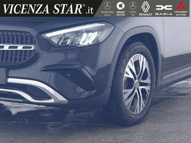 MERCEDES-BENZ GLA 180 d PROGRESSIVE SPORT