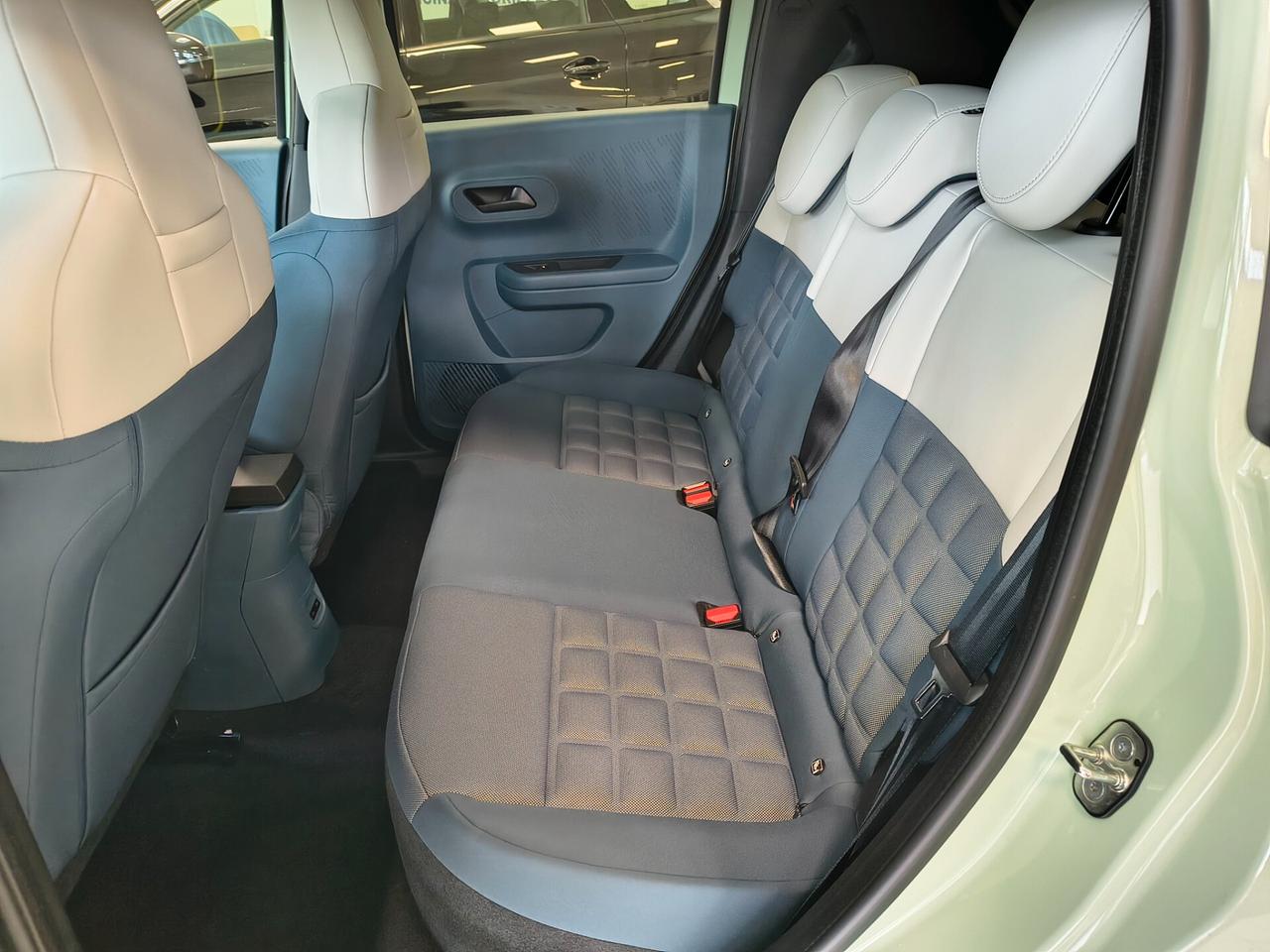 Fiat Grande Panda 1.2 Hybrid 110 CV S&S La Prima