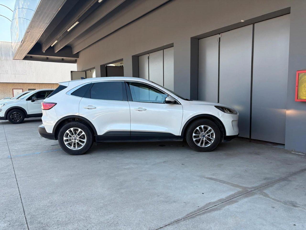 Ford Kuga 1.5 ecoblue Titanium 2wd 120cv
