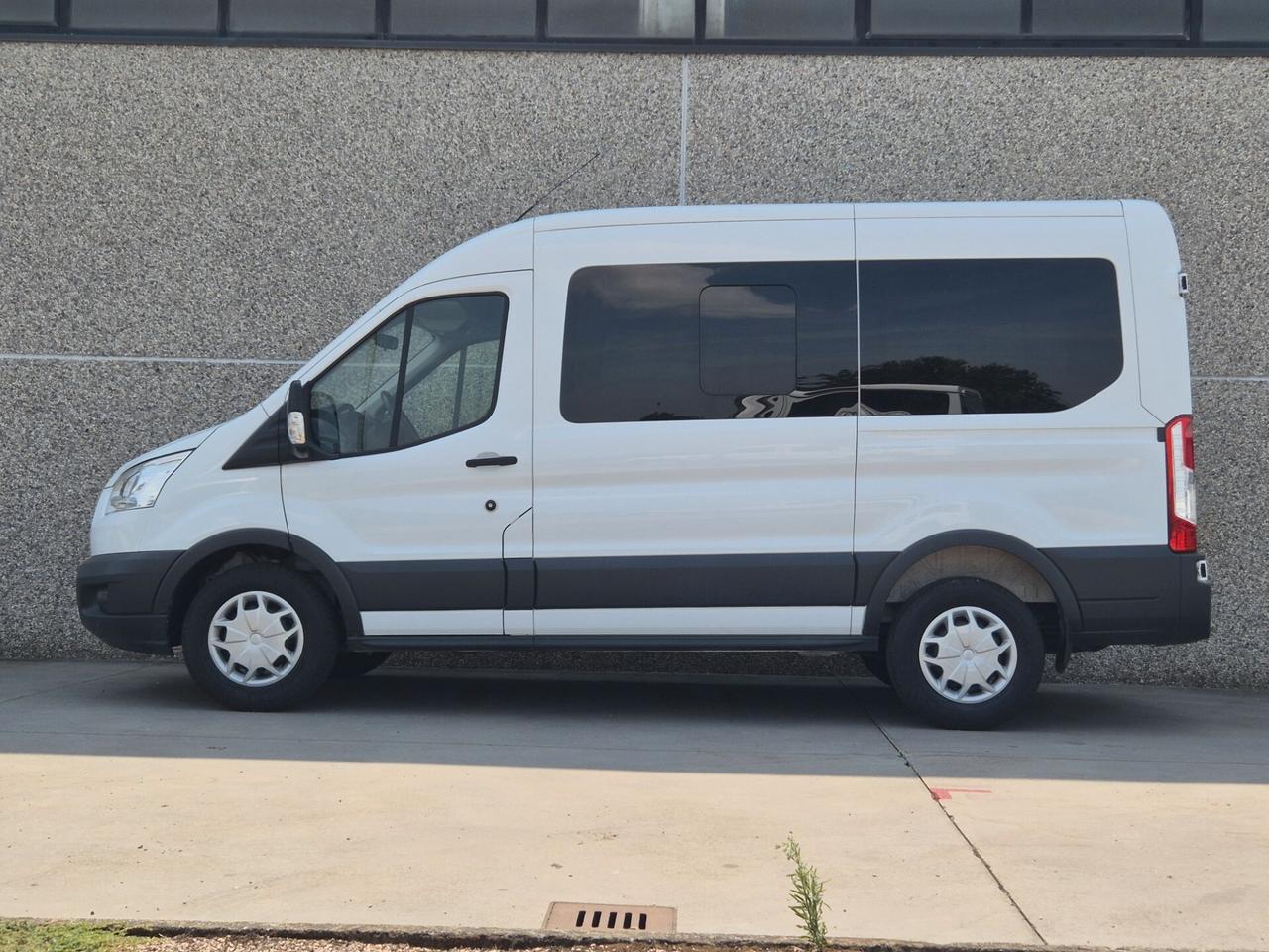 Ford Transit 2.0 TDCi 130CV 9 posti Cambio Automatico